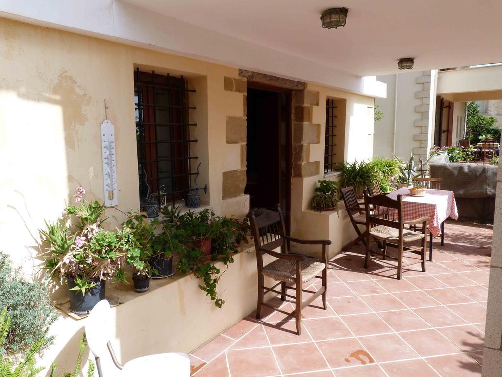 The Garden Villas Maleme Oda fotoğraf
