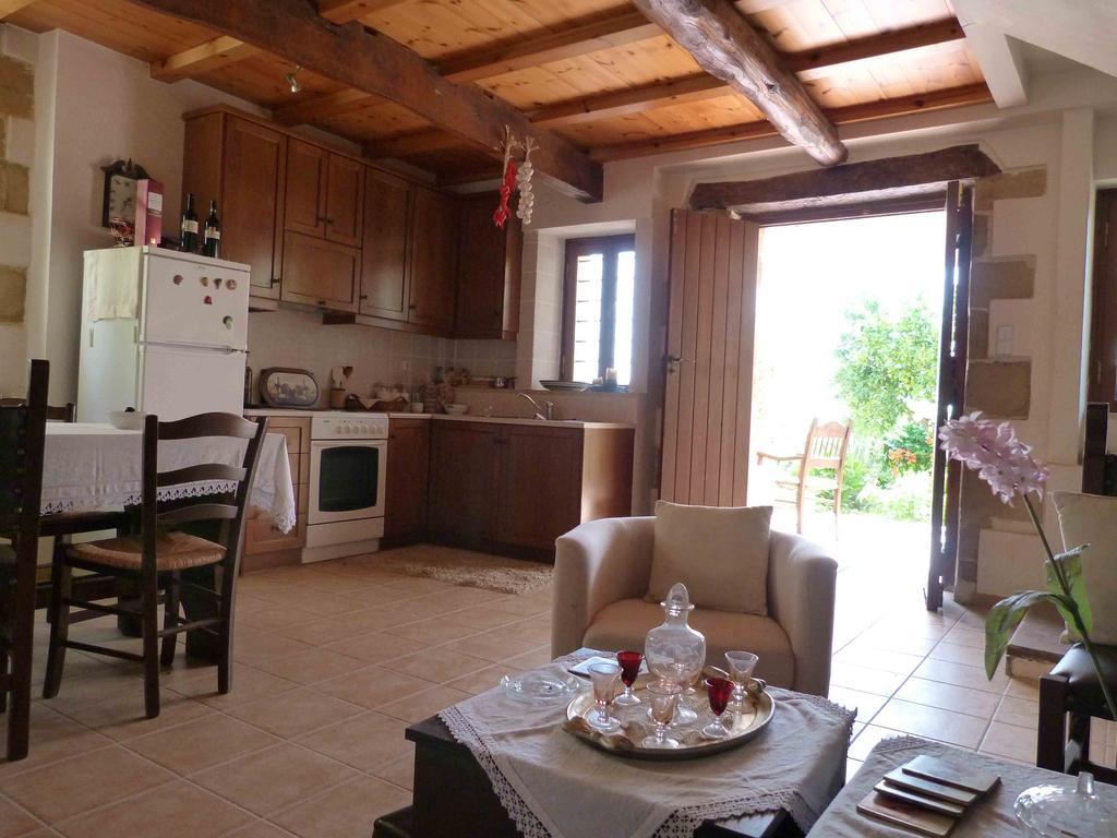 The Garden Villas Maleme Oda fotoğraf